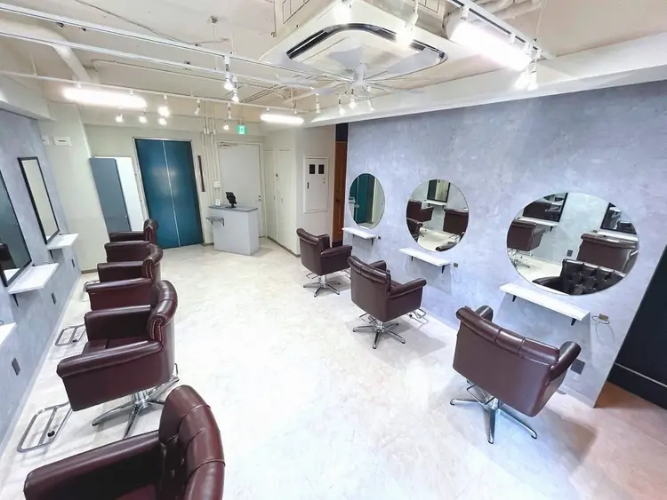 GLADGEの内観・外観1