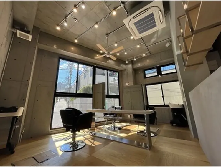 Lucentの内観・外観1