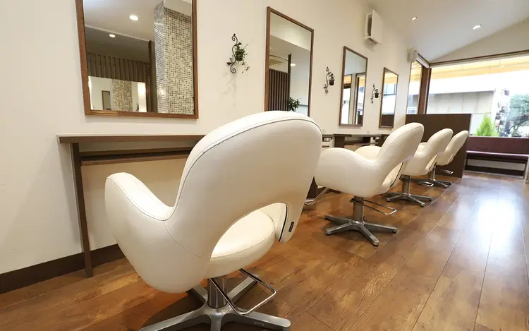 アンフールの内観・外観2