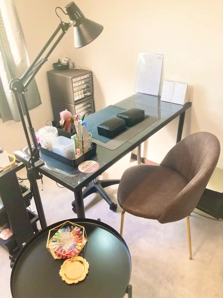 sary nailの内観・外観1