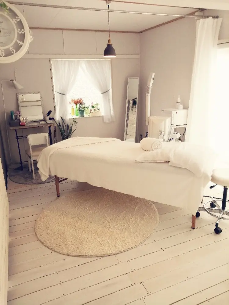 メナードフェイシャルサロンpureの内観・外観2