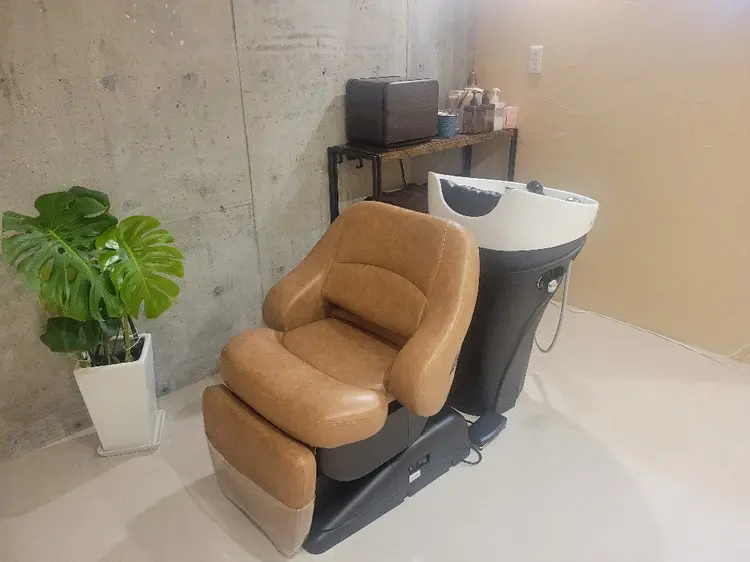 カラー専門店 PuPuの内観・外観3