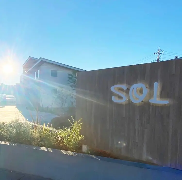 SOLの内観・外観1