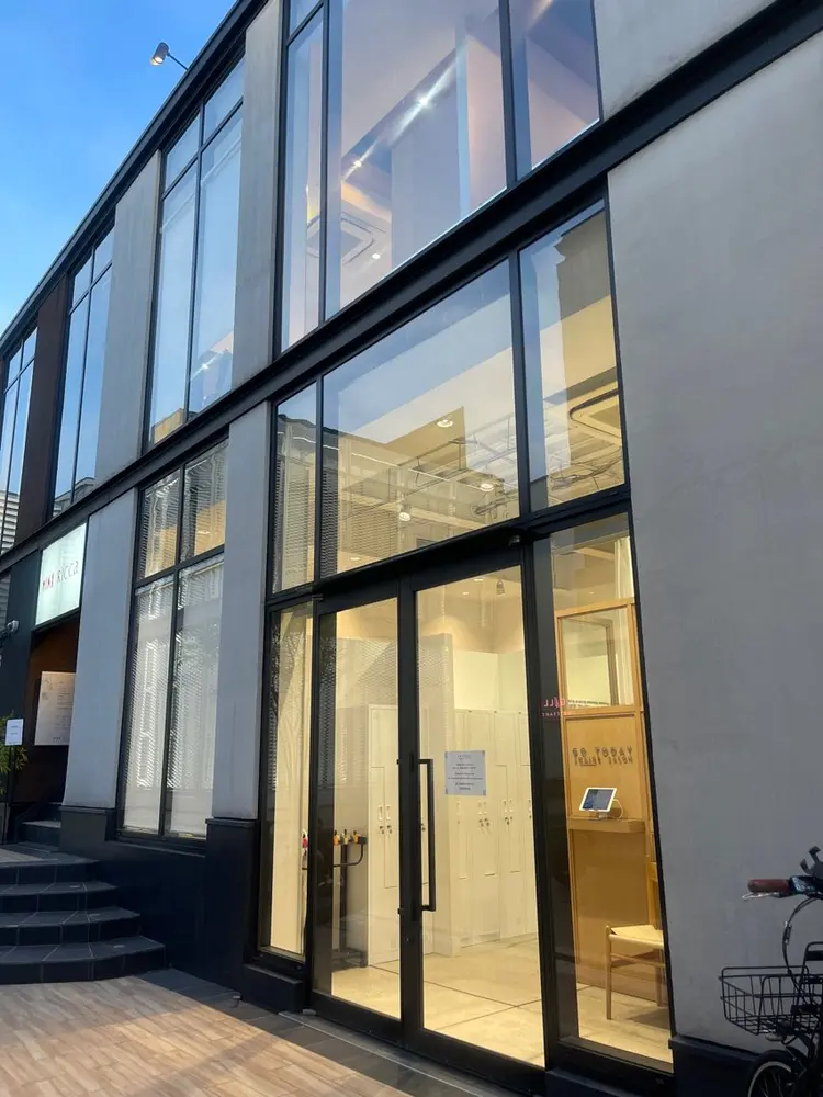 ゴートゥデイシェアサロン原宿Luxの内観・外観1