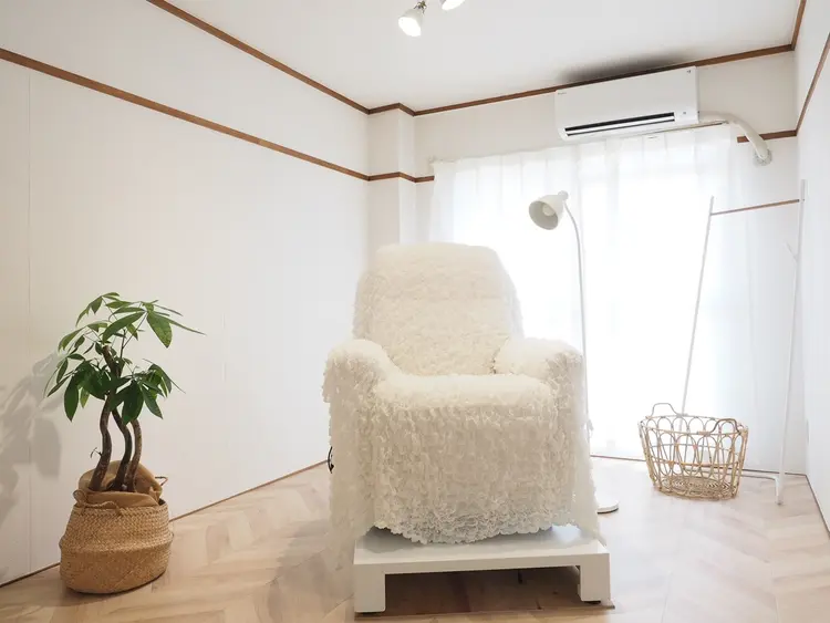 𝗹𝗲𝗲𝘂   𝗲𝘆𝗲𝗹𝗮𝘀𝗵 𝘀𝗮𝗹𝗼𝗻の内観・外観1