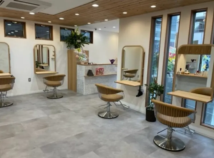 threeR 国立の内観・外観2