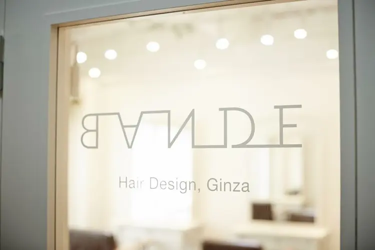 BANDEの内観・外観2