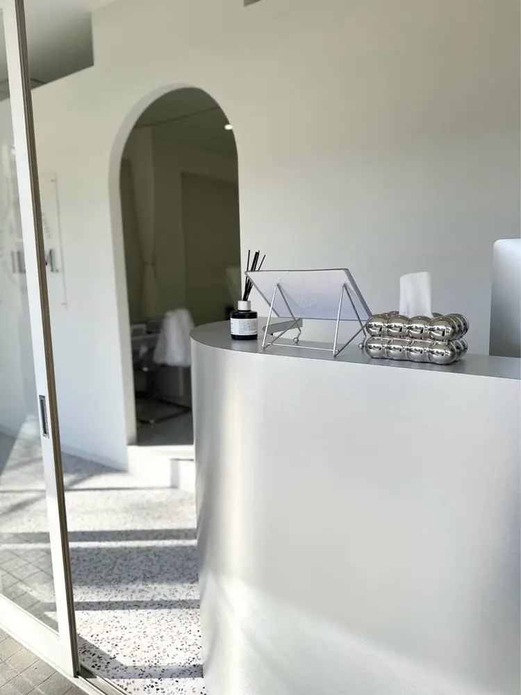 ILUM.BEAUTY SALONの内観・外観2