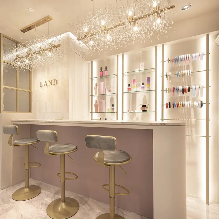 LAND Hair Salon & Studioの内観・外観1