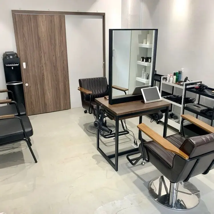 Larryの内観・外観3