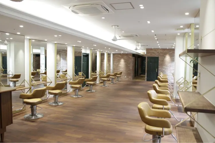 ビュートリアム神戸店の内観・外観1