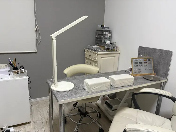 nail salon   ipuniの内観・外観2