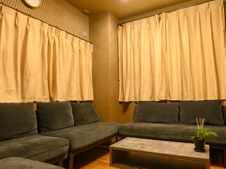 eyelush salon three3の内観・外観2