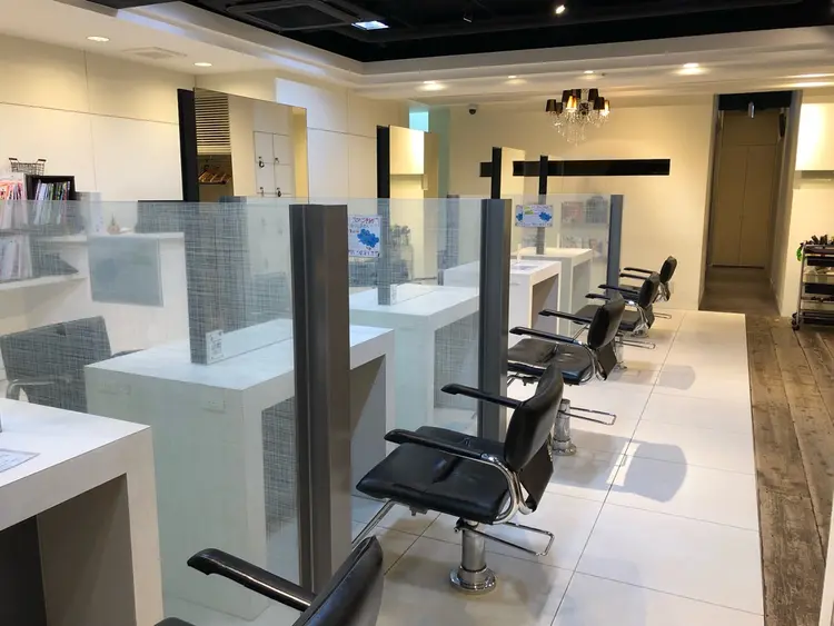 プロデュース東林間店の内観・外観2