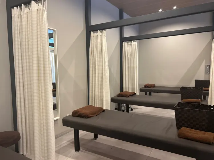 RE:BODYの内観・外観1