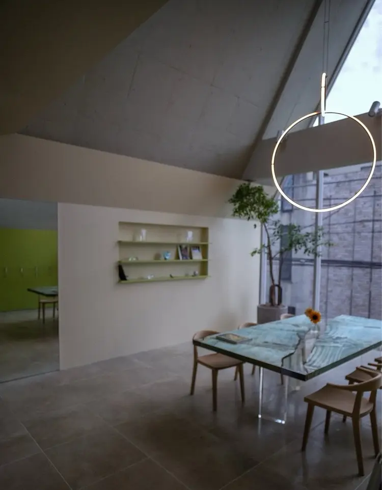 MUKUの内観・外観1