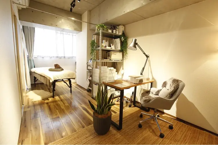 自爪育成/深爪矯正salon fam_【ネイルケア・エステ脱毛】の内観・外観3