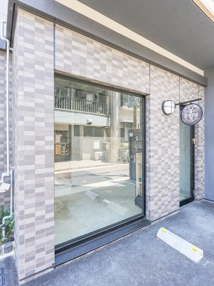 men's barber B.ondの内観・外観3