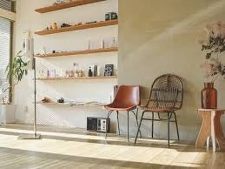 OLTIの内観・外観2