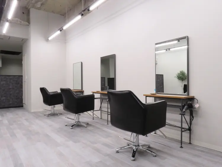 CHORD 四条河原町駅店　髪質改善&韓国風&ハイトーンカラーの内観・外観3