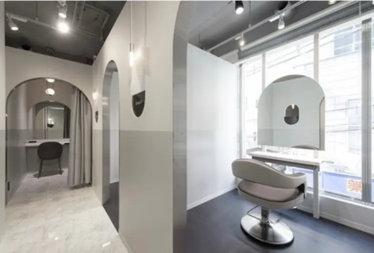 SALOWIN下北No.R店の内観・外観2