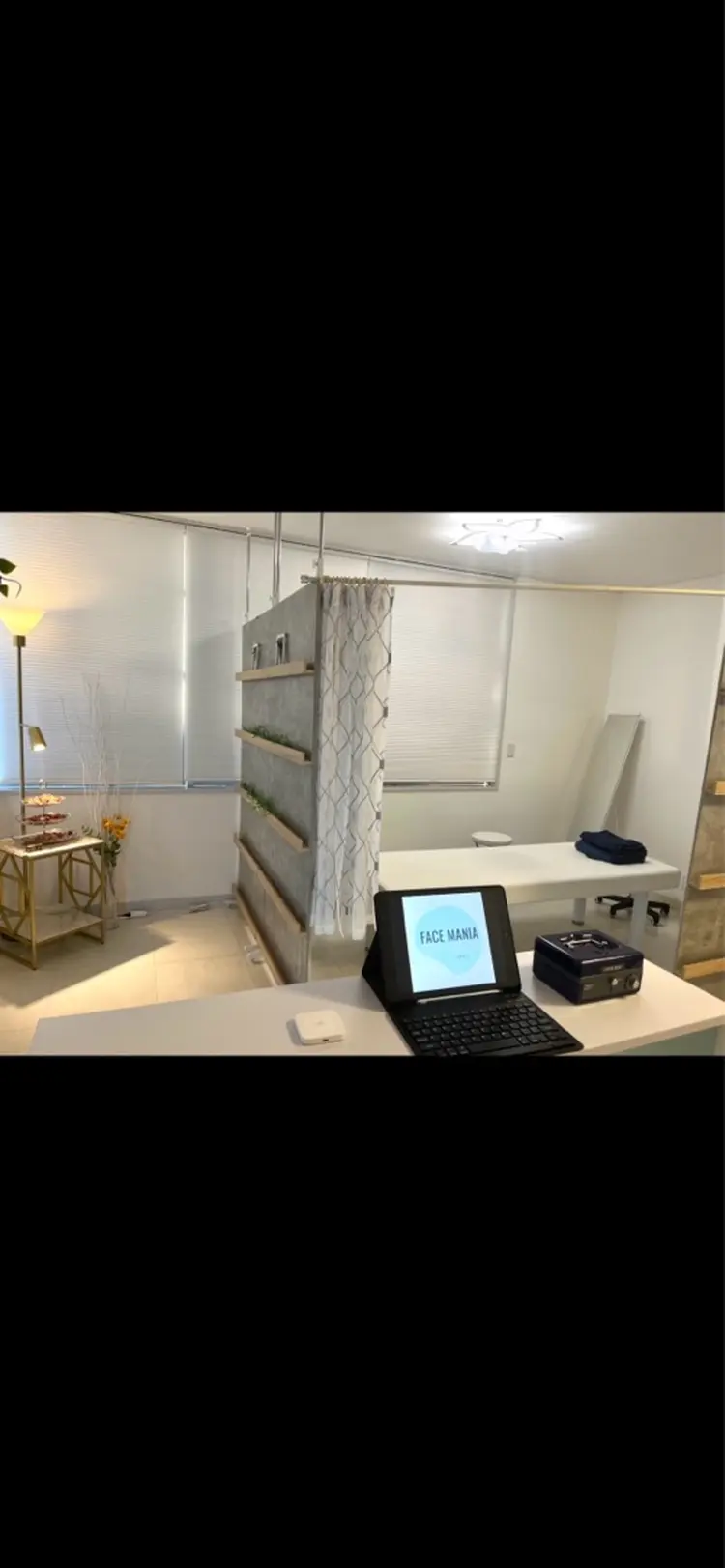 小顔矯正サロン　FACE MANIAの内観・外観1
