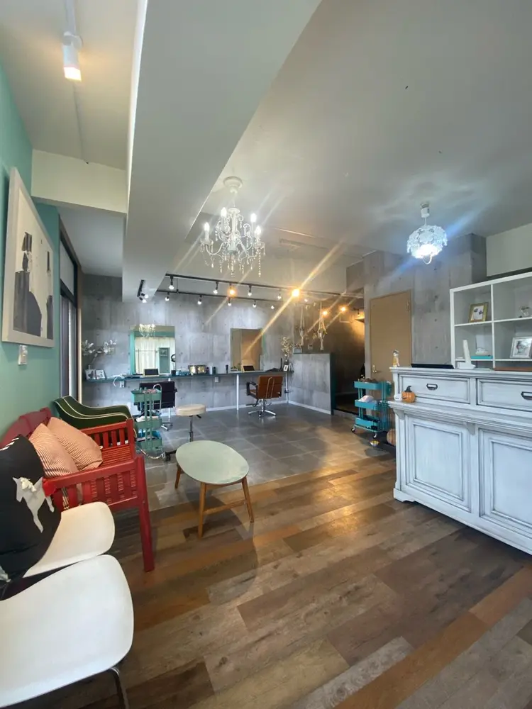 CHOU CHOUの内観・外観1