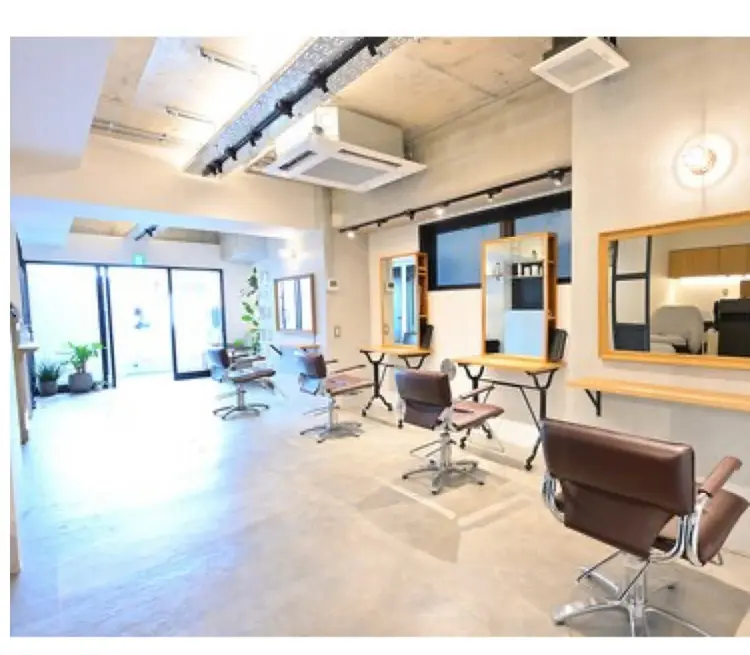salon de beaute Mimiの内観・外観1