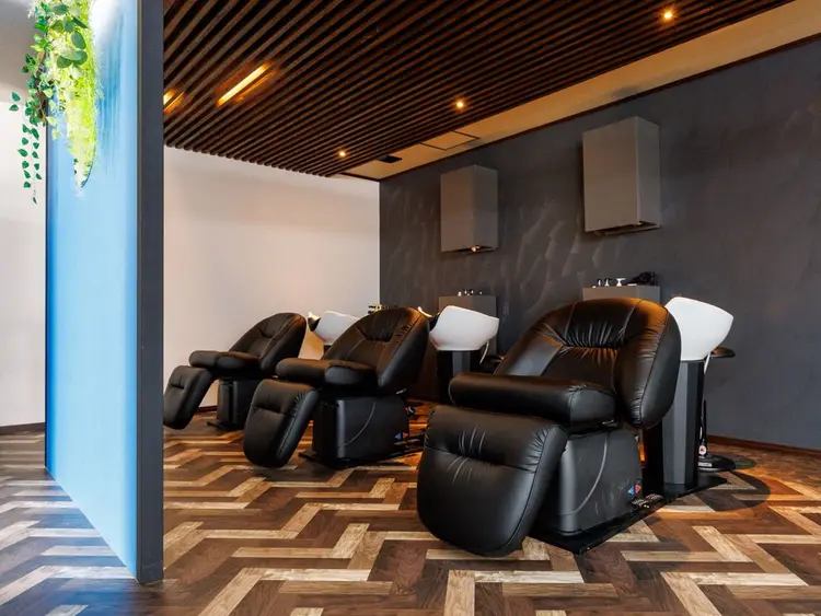 Emitas.柳通り店の内観・外観3