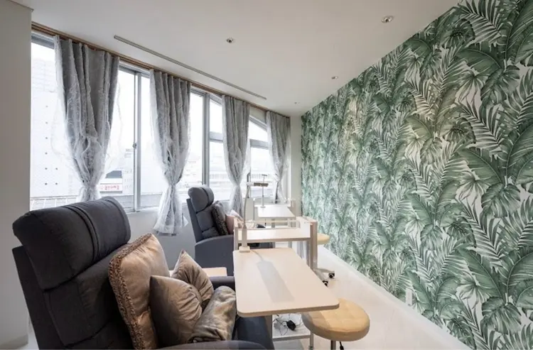 Loa_Nailの内観・外観1