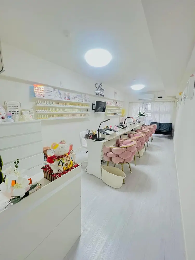 Lee nails salonの内観・外観1