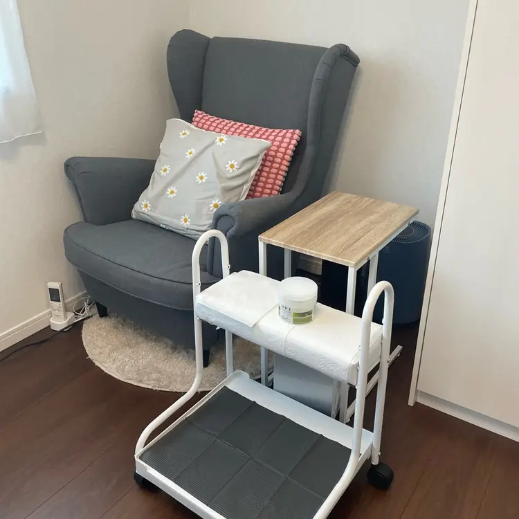 Rainbow nailsの内観・外観2