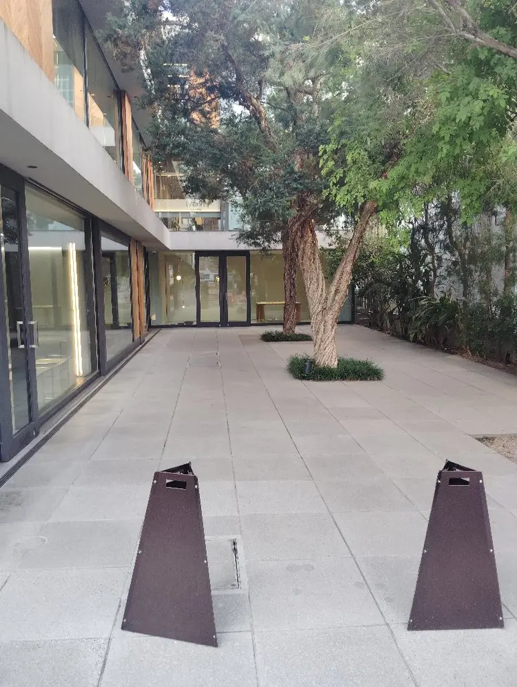 backstage青山店の内観・外観2