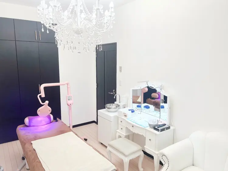 ロイヤルラウンジホワイトニング渋谷店の内観・外観1