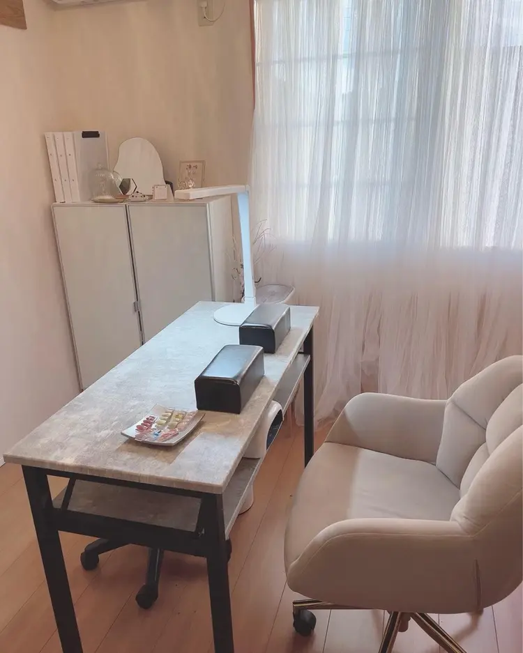 nail salon chicの内観・外観1