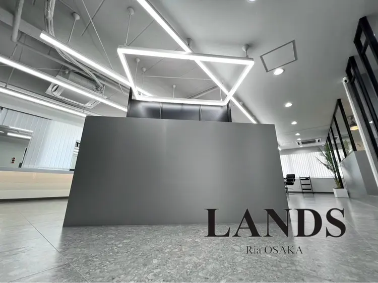 LANDSの内観・外観1