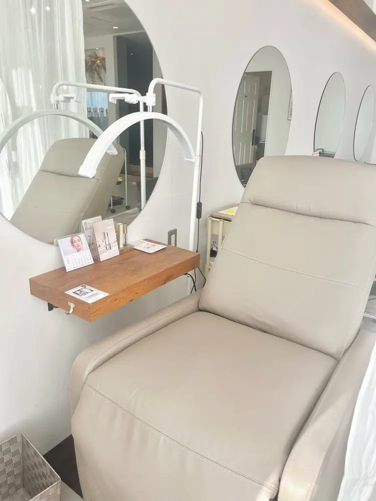 Agu hair timeの内観・外観2