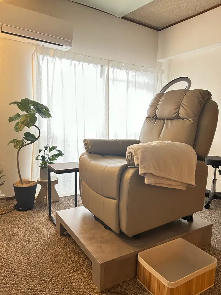 slowly  eye&browの内観・外観1