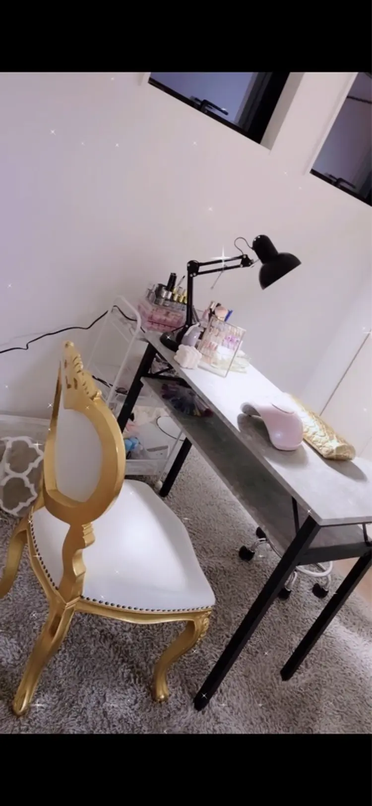 mo-mo nailの内観・外観1