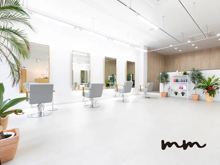 mm 奈良店 韓国style & eyelashsalon & 髪質改善UPTOGLOSS認定サロンの内観・外観1