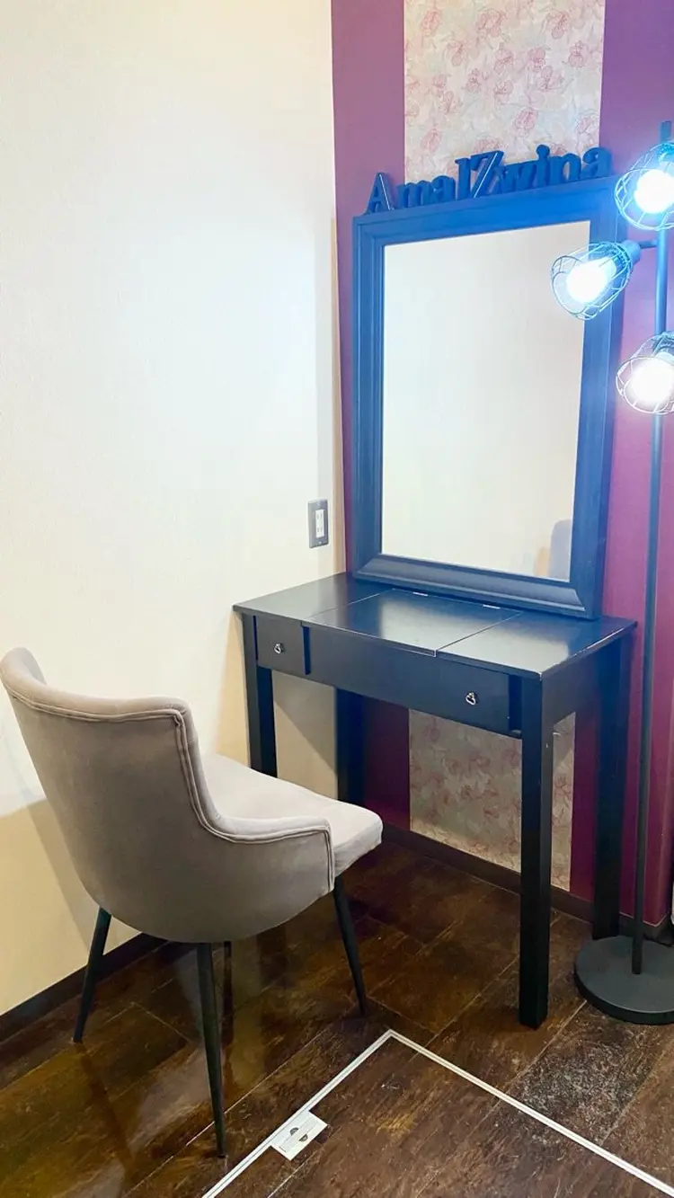 Facial and Make Up Salon AmalZwina(アマルジーナ)の内観・外観3