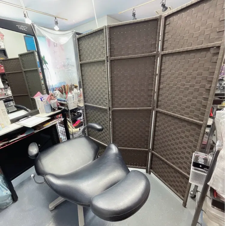 美容室るーじゅの内観・外観2