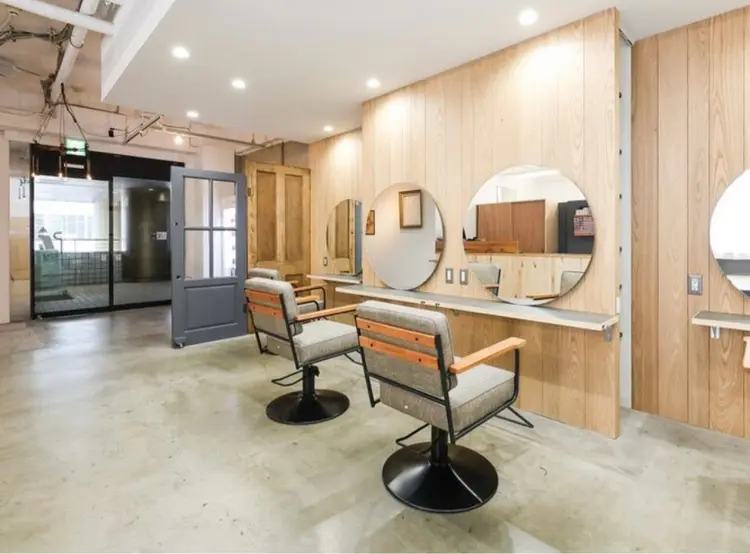 Rosso Hair&SPA 仙台店の内観・外観1