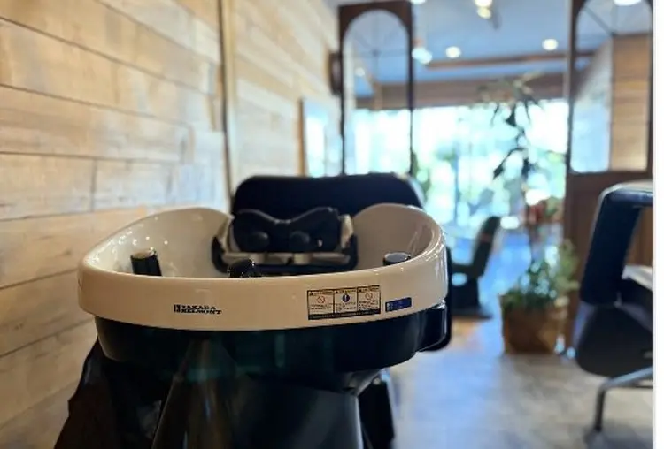 アジュテヘアードレッシングの内観・外観3