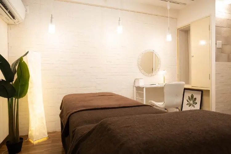 BEAUTYSARON　SiS.の内観・外観1