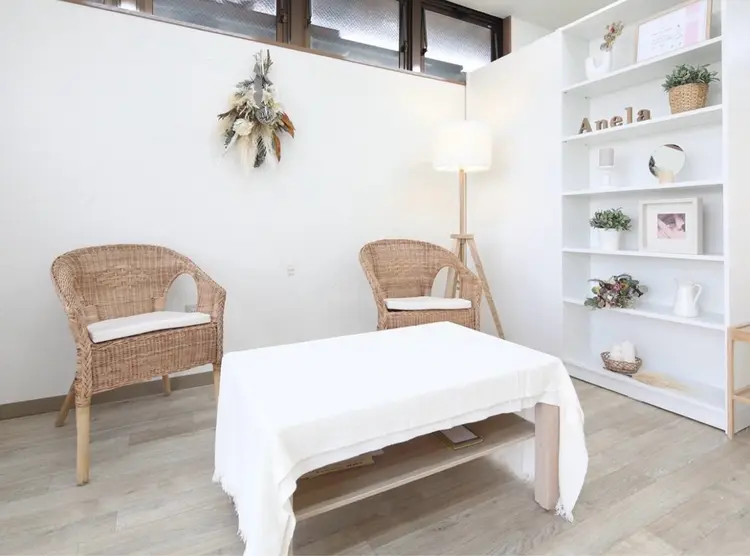 Anela eyesの内観・外観2