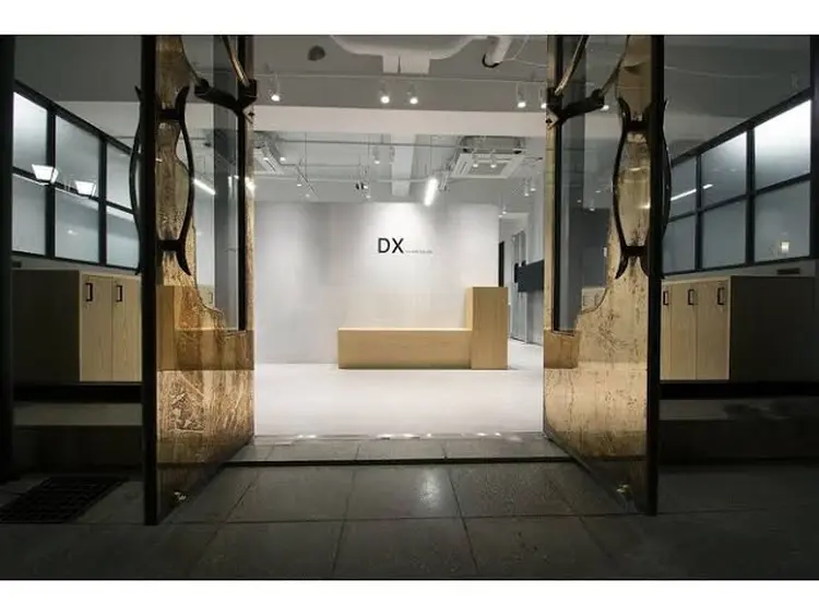 DX SHARE SALON HARAJUKU 原宿の内観・外観1