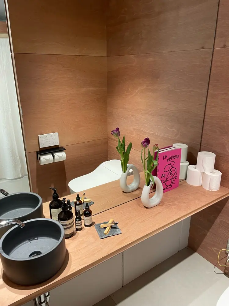 SCENEの内観・外観2