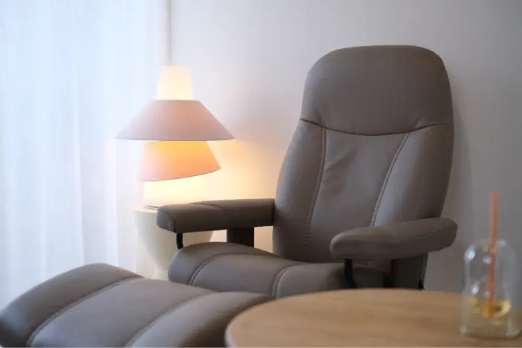 ネイルルームマクトゥーブの内観・外観1