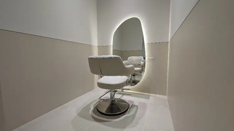 SALOWIN京都河原町店の内観・外観2